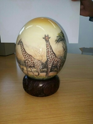 Ostrich Egg: Giraffe - Click Image to Close